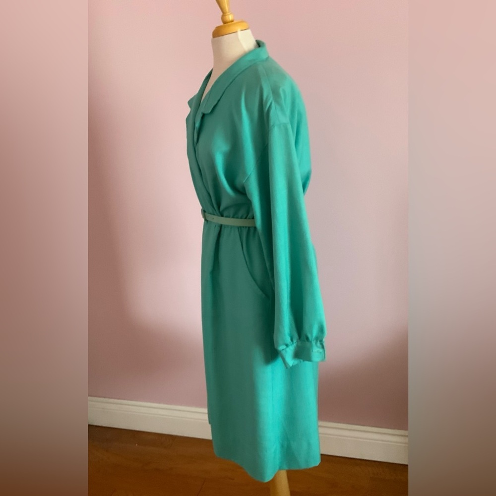 Vintage Teal Wrap-Style Long Sleeve Women's Dress with Belt - Picture 4 of 8